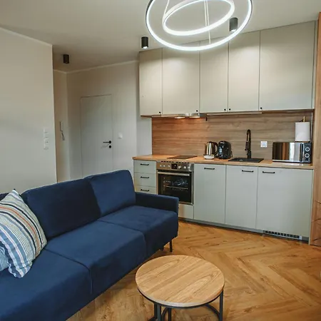 Modern Luxury & Parking Apartment